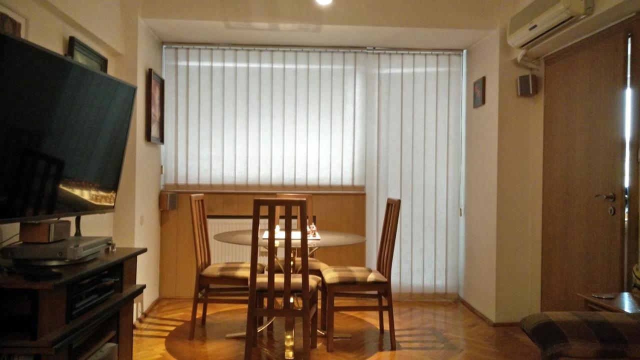 Rompromo Plus Accommodation Bucareste Exterior foto
